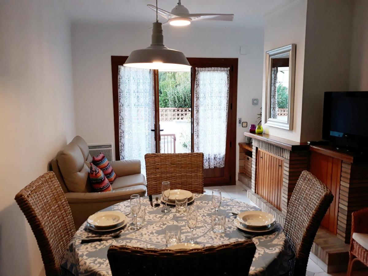 Casa Els Rosers Wifi L' Escala Zewnętrze zdjęcie