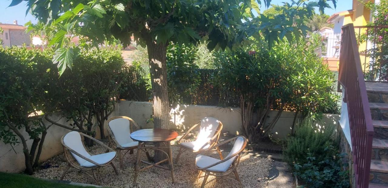 Casa Els Rosers Wifi L' Escala Zewnętrze zdjęcie