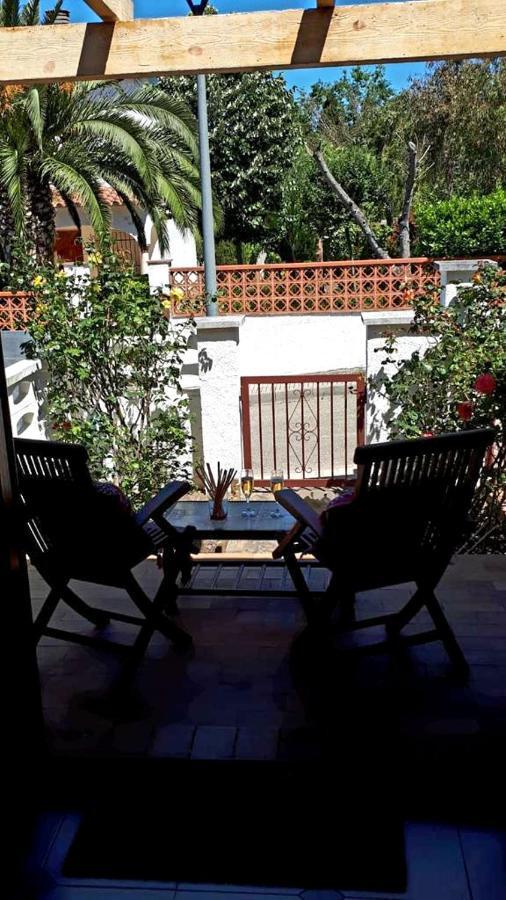 Casa Els Rosers Wifi L' Escala Zewnętrze zdjęcie