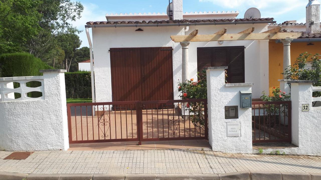 Casa Els Rosers Wifi L' Escala Zewnętrze zdjęcie
